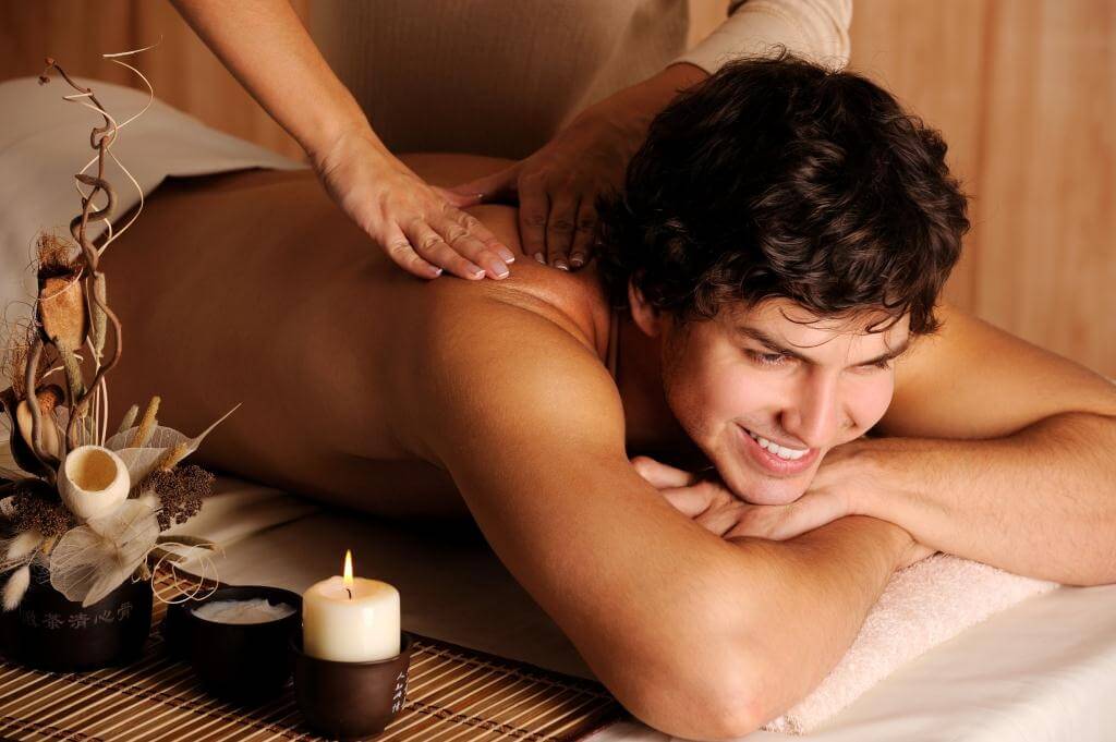 Nude massage